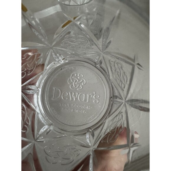 Dewar's Whisky/Scotch Rocks Glass - Embossed Trefoil Celtic Truth Knot Set Of 2 - Picture 7 of 10